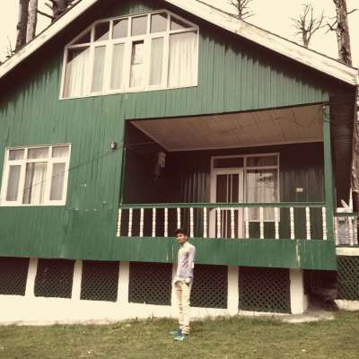 The City Of Apple - Kashmir (patni top )